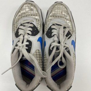 Men's silver and blue Airmax 180